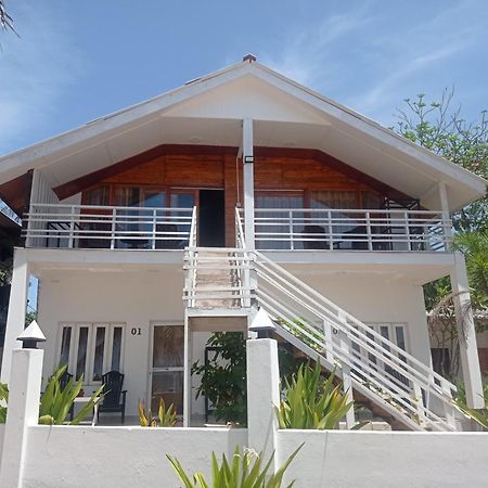 Golden Beach Cottages Trincomalee Bagian luar foto