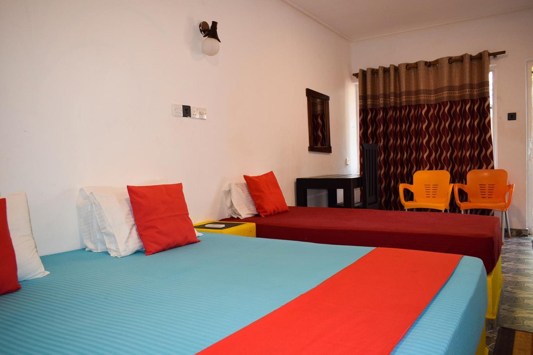 Golden Beach Cottages Trincomalee Bagian luar foto