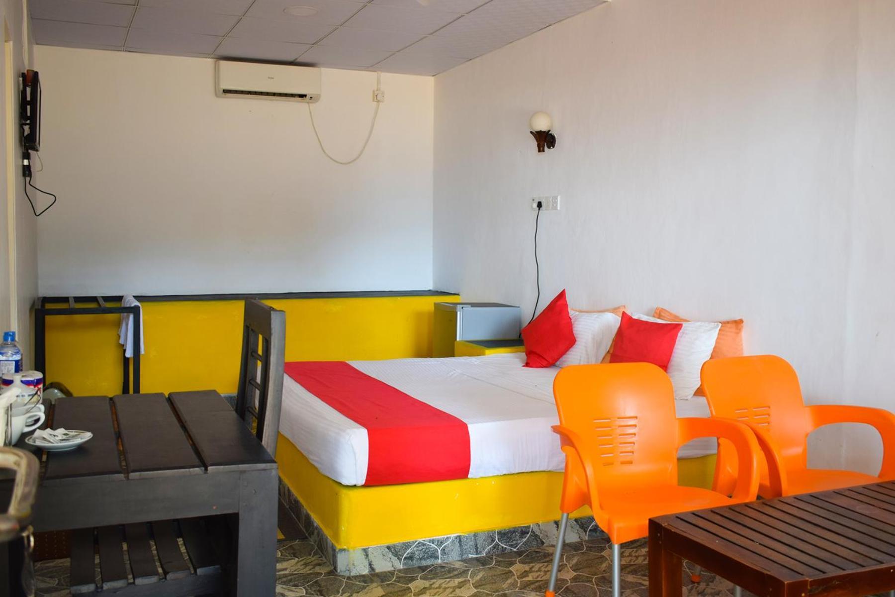 Golden Beach Cottages Trincomalee Bagian luar foto