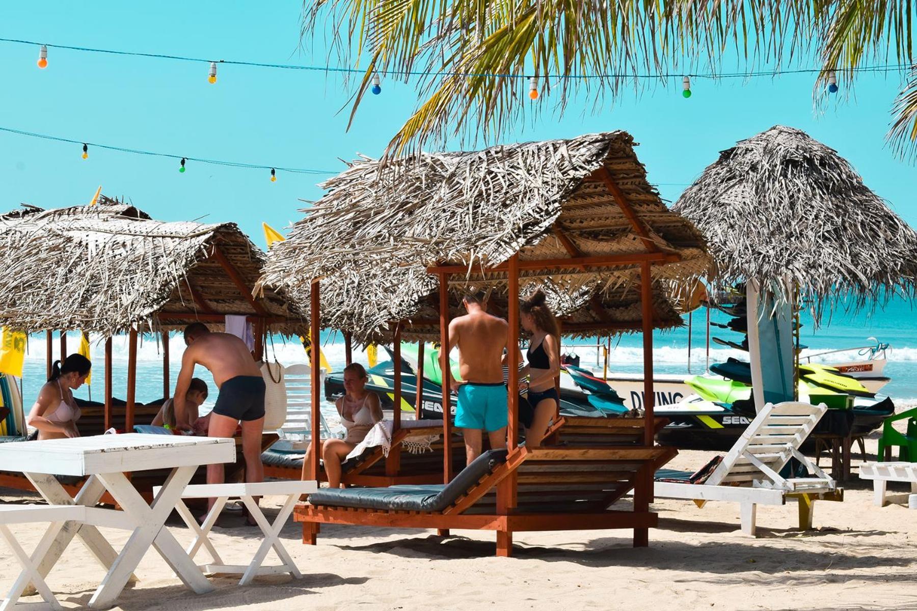 Golden Beach Cottages Trincomalee Bagian luar foto