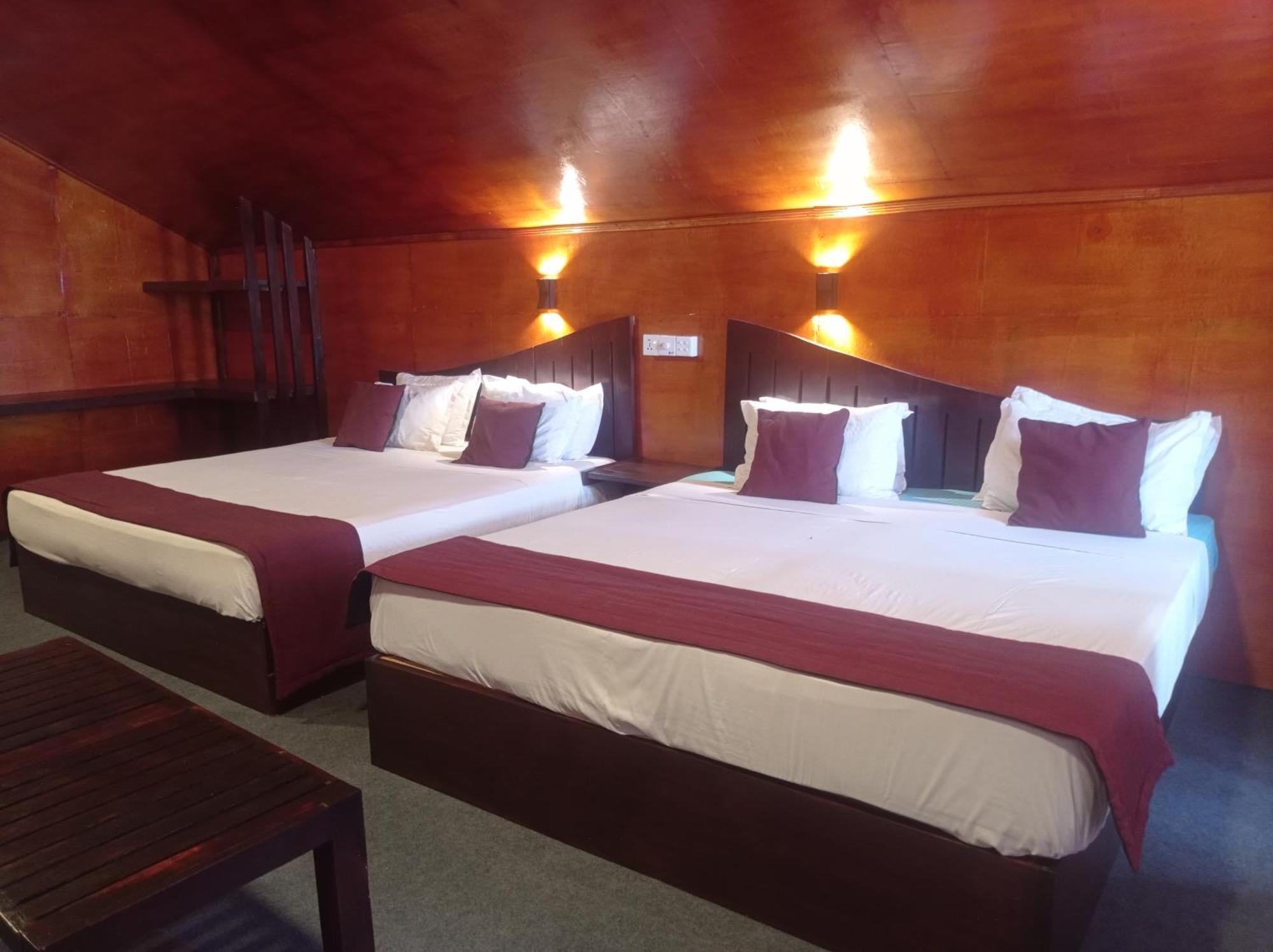 Golden Beach Cottages Trincomalee Bagian luar foto