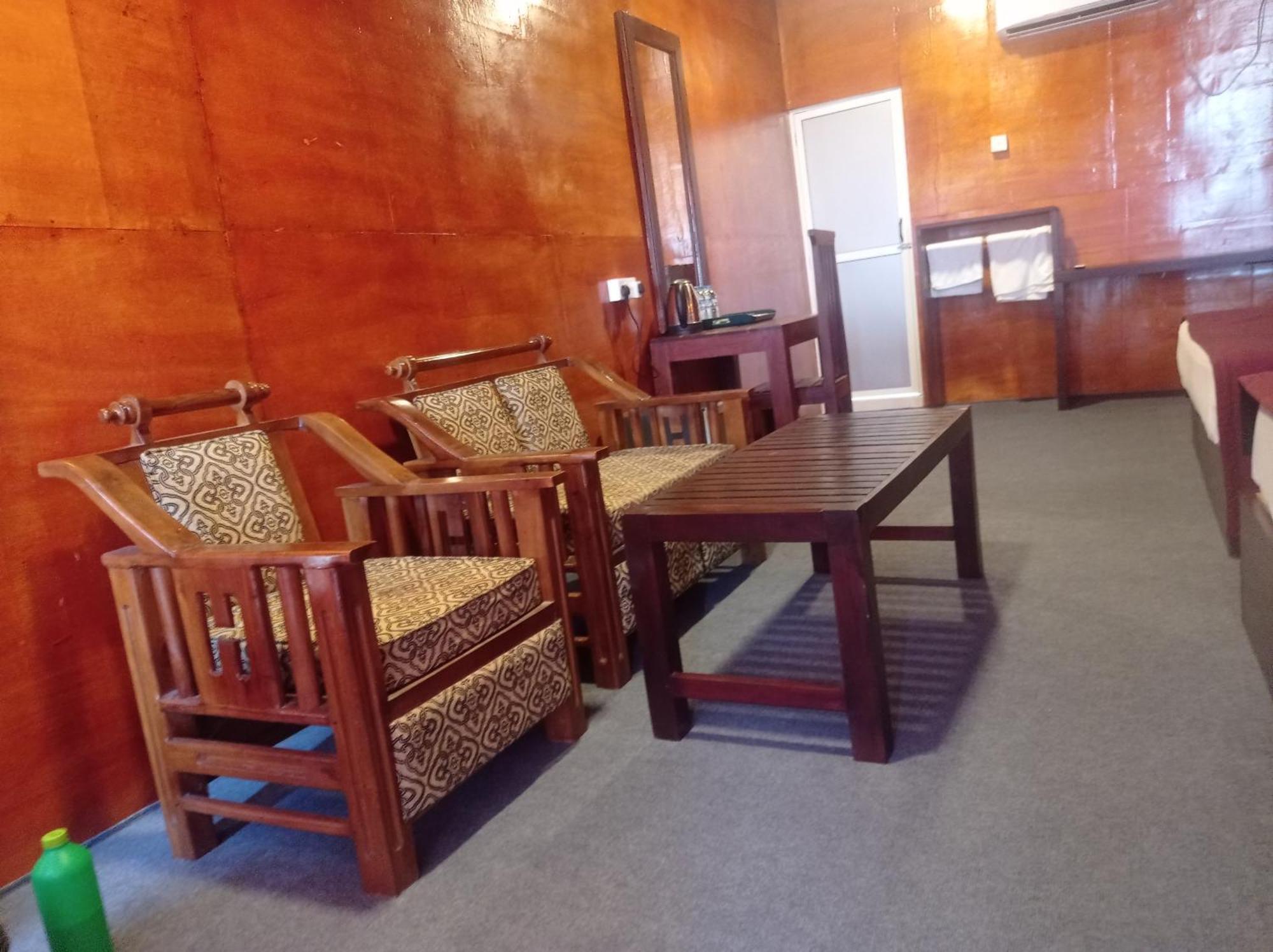 Golden Beach Cottages Trincomalee Bagian luar foto