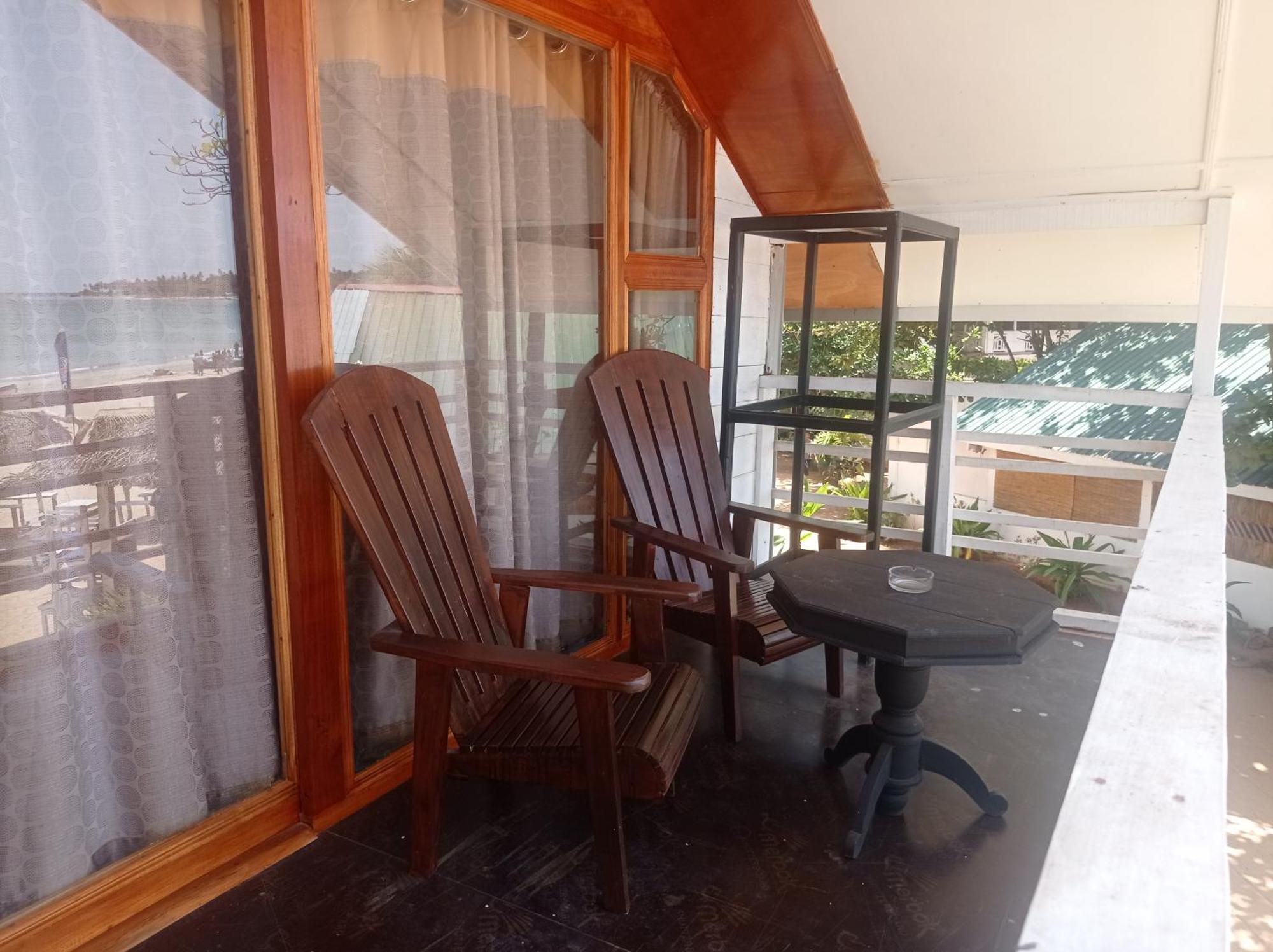 Golden Beach Cottages Trincomalee Bagian luar foto